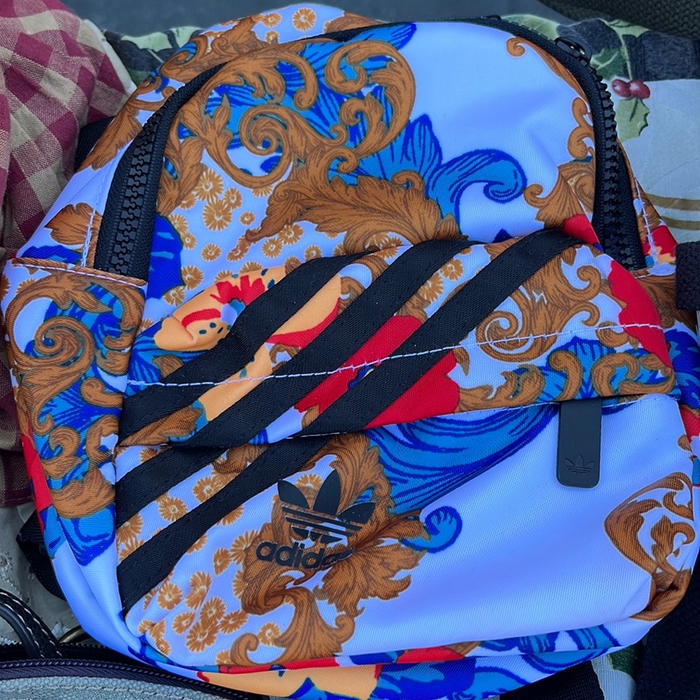 Adidas mini backpack